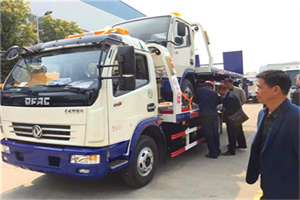 谢家集汽车道路救援拖车价格